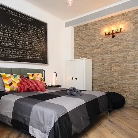 Apartament Insubria 8-2 - Monolocale Cool *
